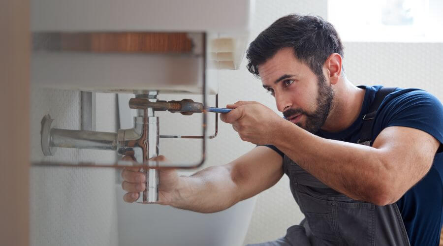 Faucet aerator cleaning/replacement in Hartsville, IN